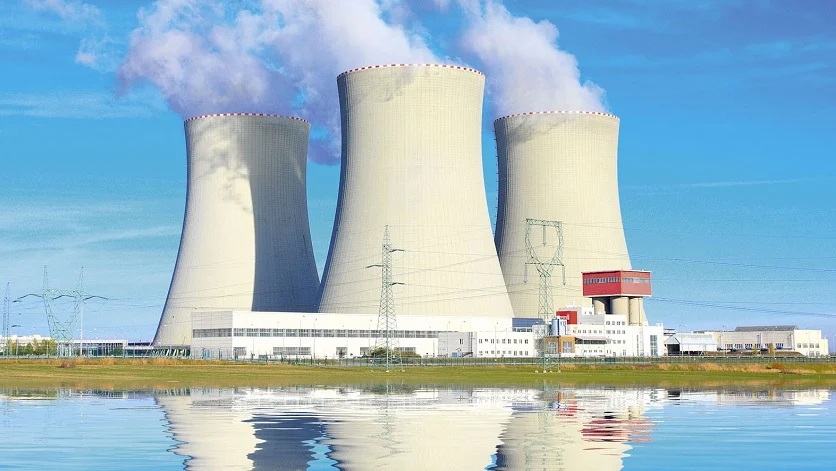 Demain, le mix électrique français sera‑t‑il plus « vert » avec ou sans nucléaire ?