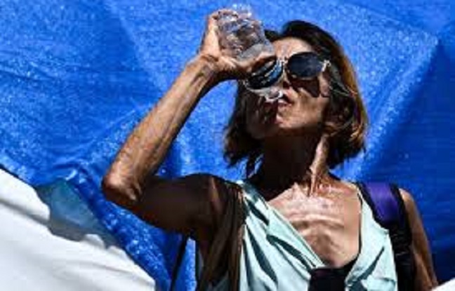 Canicule aux États-Unis : 47 degrés à Phoenix, un quotidien infernal