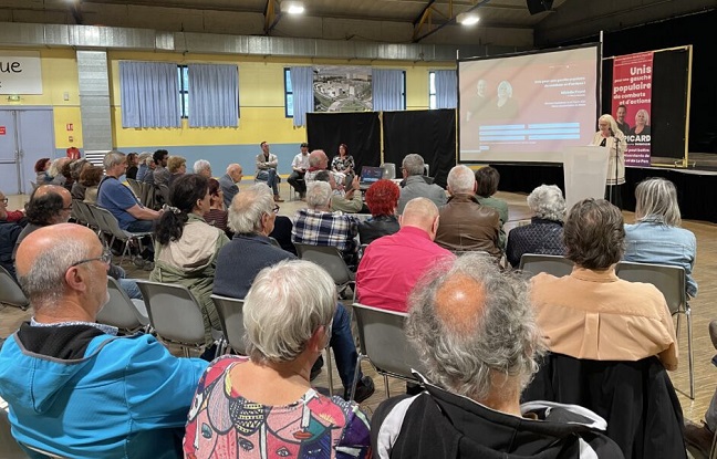 Premier meeting de  Michèle Picard maire PCF de Vénissieux candidate  naturelle et légitime