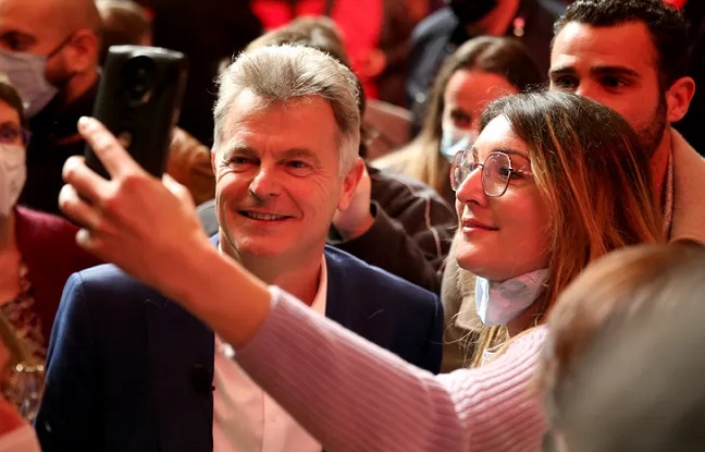 A Mérignac, Fabien Roussel évoque sa révolution féministe