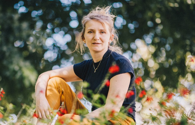 Chansons : Claire Gimatt sorcière des temps modernes