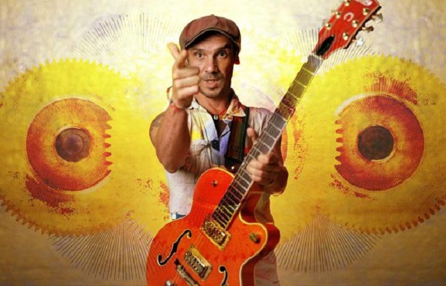 Vingt ans après Clandestino, Manu Chao réédite l'album et sort trois inédits