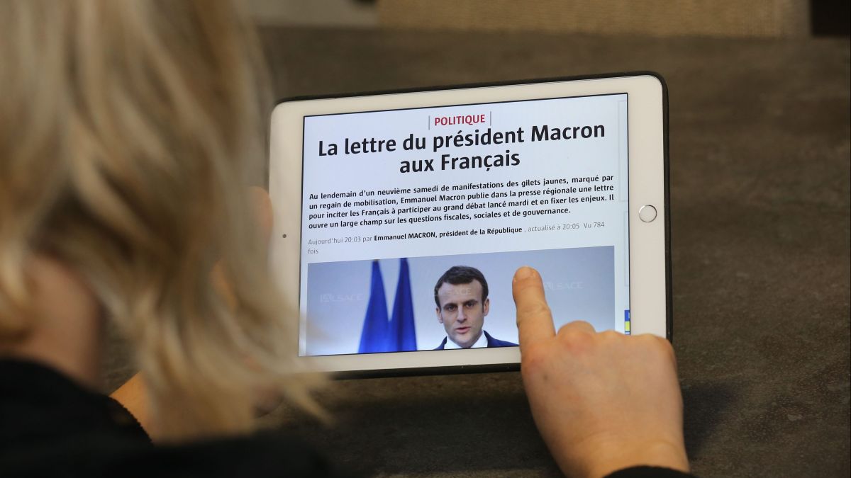 Il nous prend pour des enfants : André Chassaigne, son opinion sur la lettre d'Emmanuel Macron aux Français