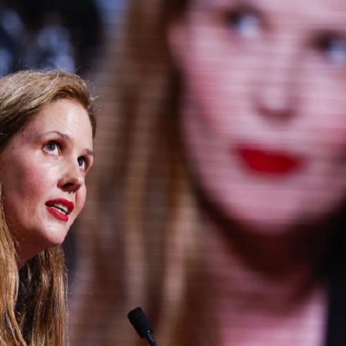 Le cri de colère de la Palme d\'Or Justine Triet à Cannes sur la réforme de la retraite