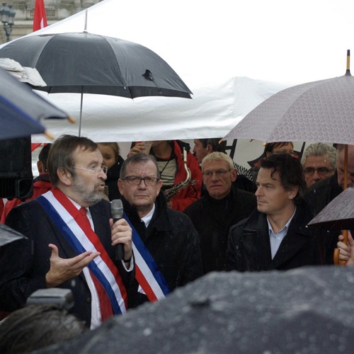 Fabien Roussel était bien collaborateur du député Candelier : témoignages