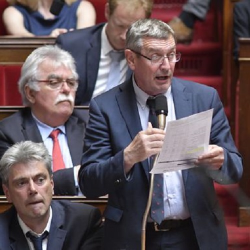 Retraite à 1000 €, misère,  la colère du député communiste de l\'Allier JP Dufregne et de l\'Abbé Pierre