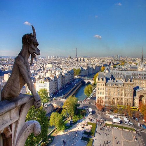 Paris Notre Dame, près de 1000 ans d\'histoire