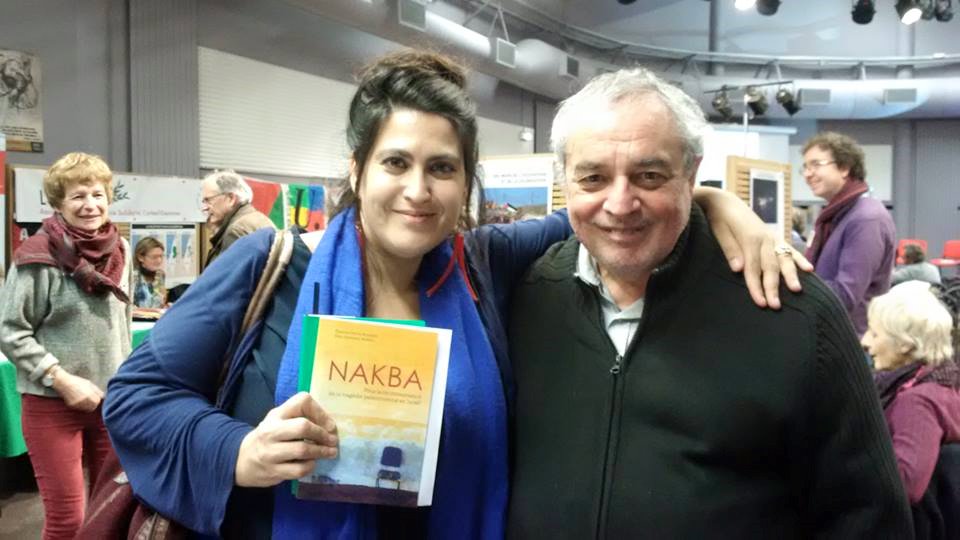 Eleonore Merza Bronstein présente son livre Nakba à l\'occasion d un forum pour la Palestine à Evry