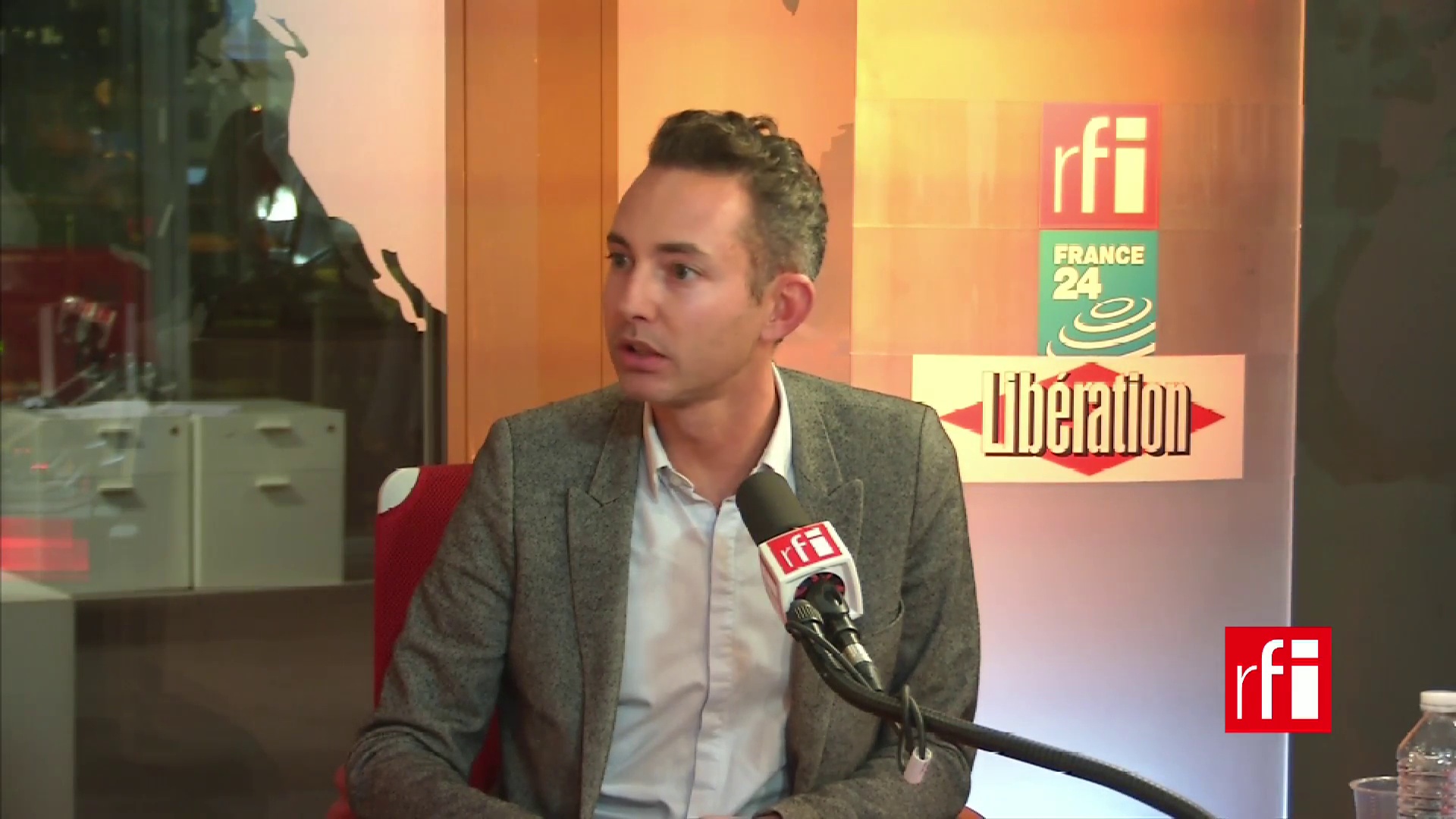 Ian Brossat : Ne pas accepter le communautarisme qu il vienne des quartiers riches ou populaires